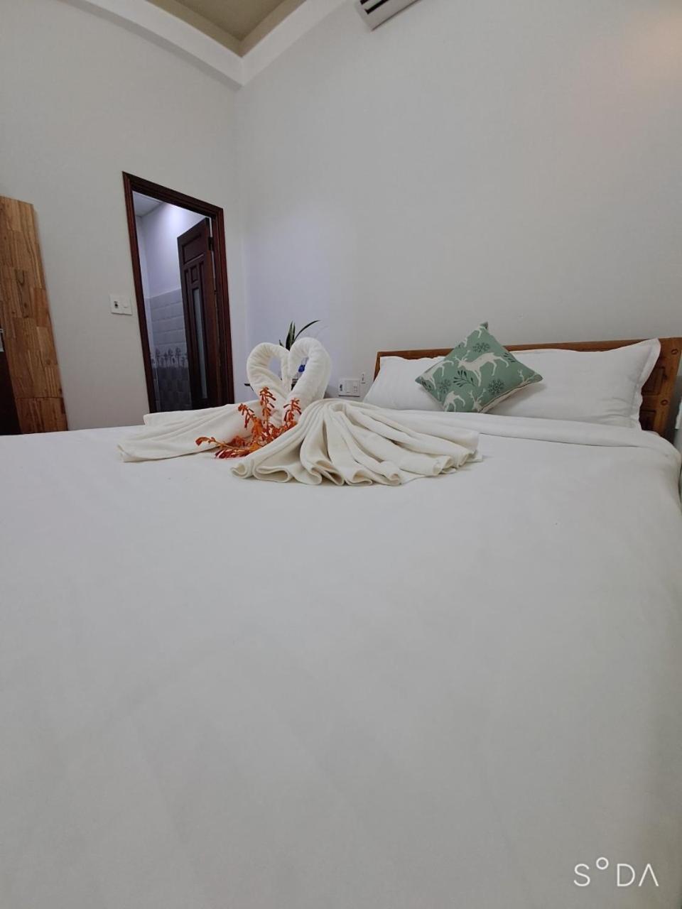 Cong Man Homestay Cham Island Хойан Экстерьер фото